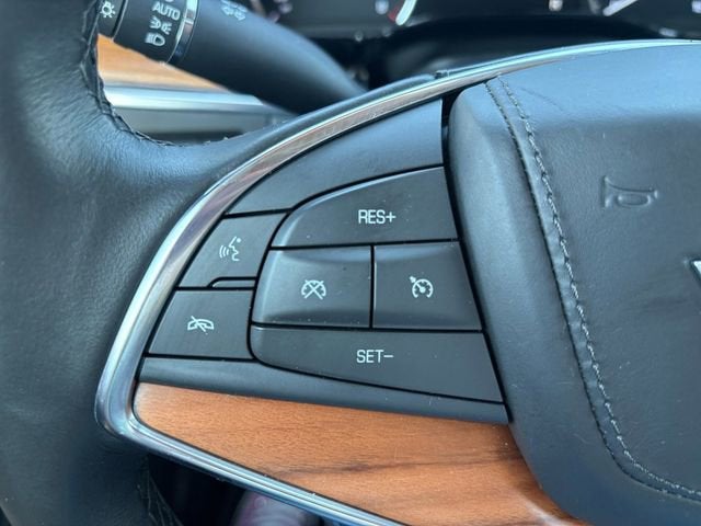 2018 Cadillac XT5 Platinum AWD