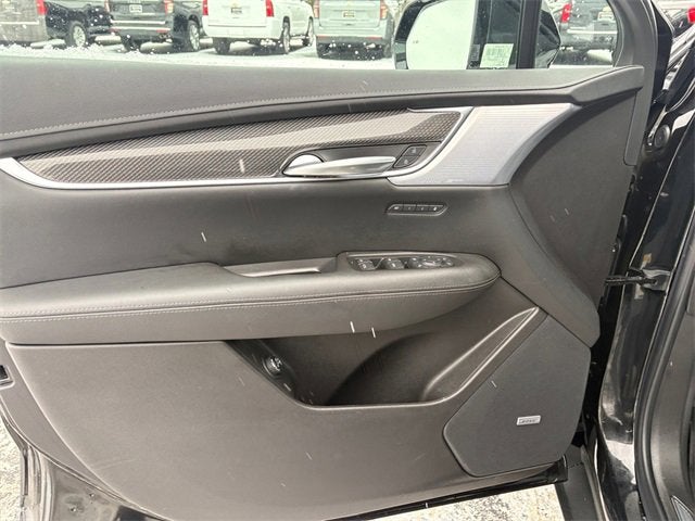 2024 Cadillac XT5 Sport