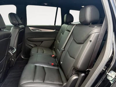 2025 Cadillac XT6 Luxury