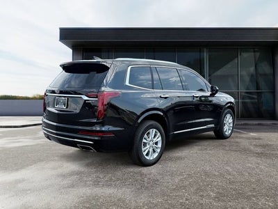 2025 Cadillac XT6 Luxury