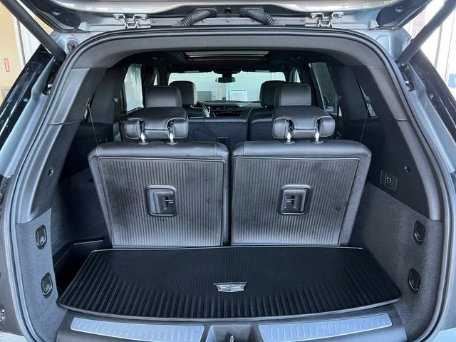 2025 Cadillac XT6 Luxury