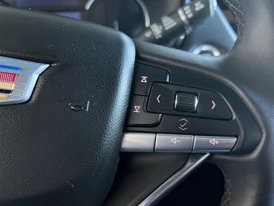 2025 Cadillac XT6 Luxury