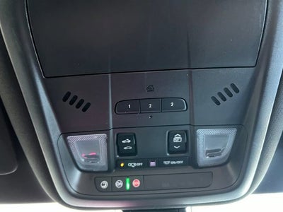 2025 Cadillac XT6 Luxury