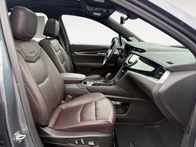 2022 Cadillac XT6 Premium Luxury