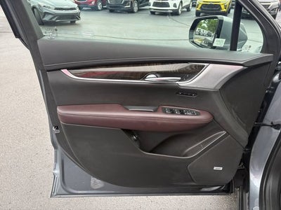 2022 Cadillac XT6 Premium Luxury
