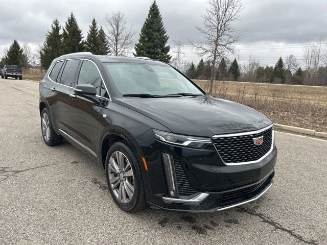 2023 Cadillac XT6 Premium Luxury