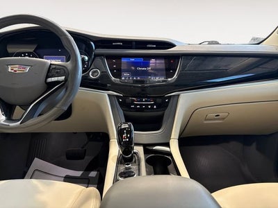 2022 Cadillac XT6 Premium Luxury