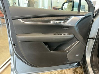 2025 Cadillac XT6 Sport