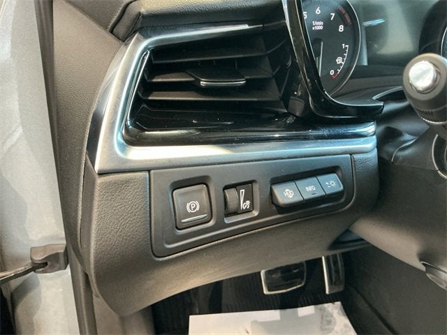 2025 Cadillac XT6 Sport