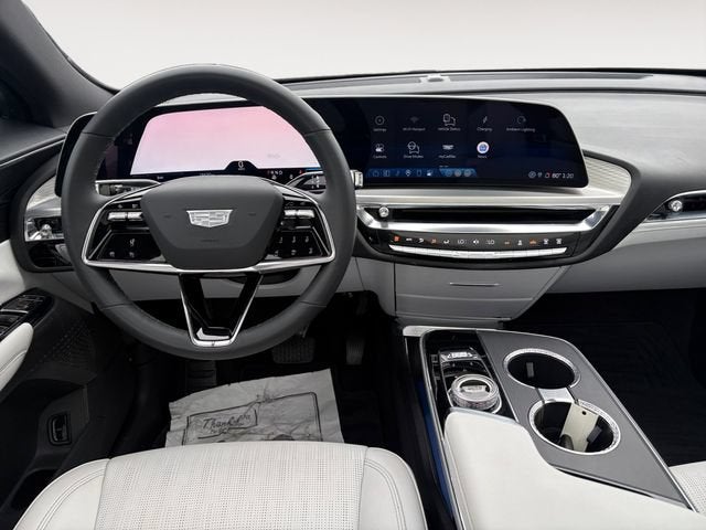 2024 Cadillac LYRIQ Luxury 1