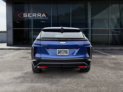 2024 Cadillac LYRIQ Luxury 1