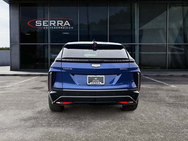 2024 Cadillac LYRIQ Luxury 1