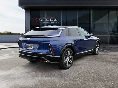 2024 Cadillac LYRIQ Luxury 1