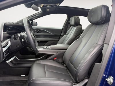 2024 Cadillac LYRIQ Luxury 1