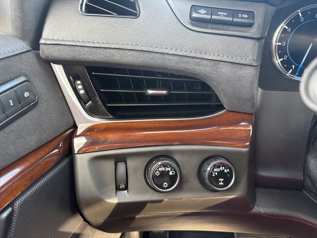 2020 Cadillac Escalade Luxury