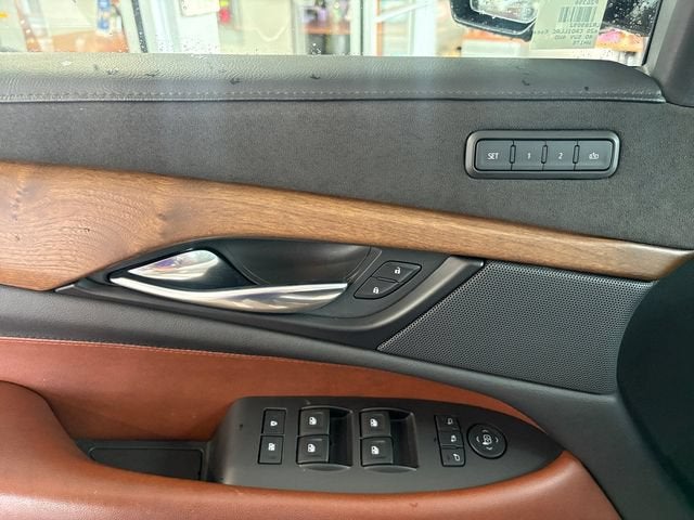 2020 Cadillac Escalade Luxury