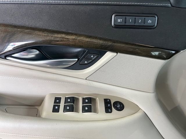 2018 Cadillac Escalade Luxury