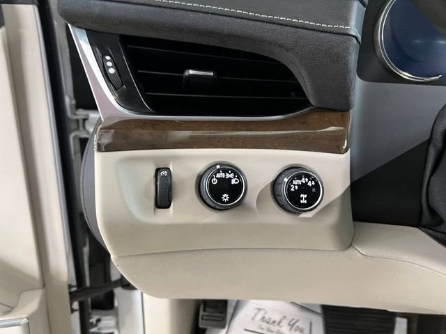 2018 Cadillac Escalade Luxury