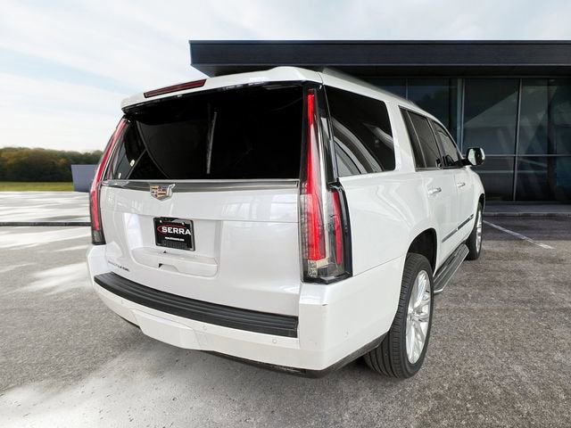 2018 Cadillac Escalade Luxury