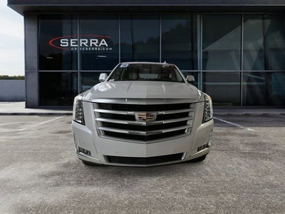 2018 Cadillac Escalade Luxury