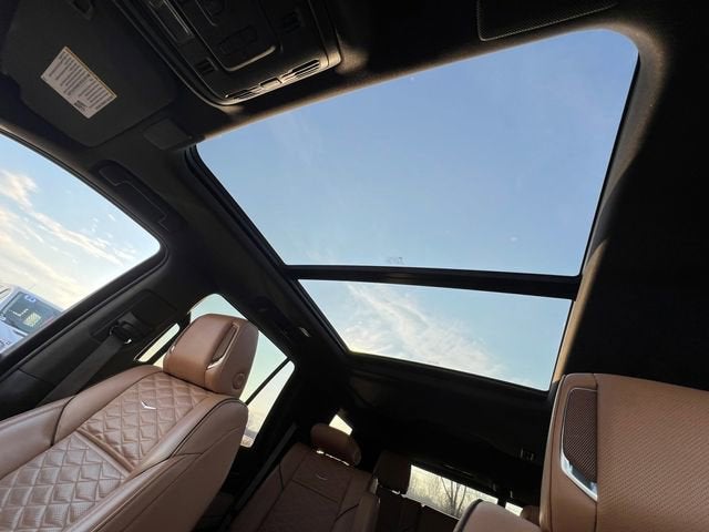 2023 Cadillac Escalade Premium Luxury