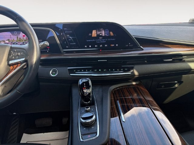 2022 Cadillac Escalade Premium Luxury
