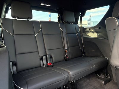 2022 Cadillac Escalade Premium Luxury