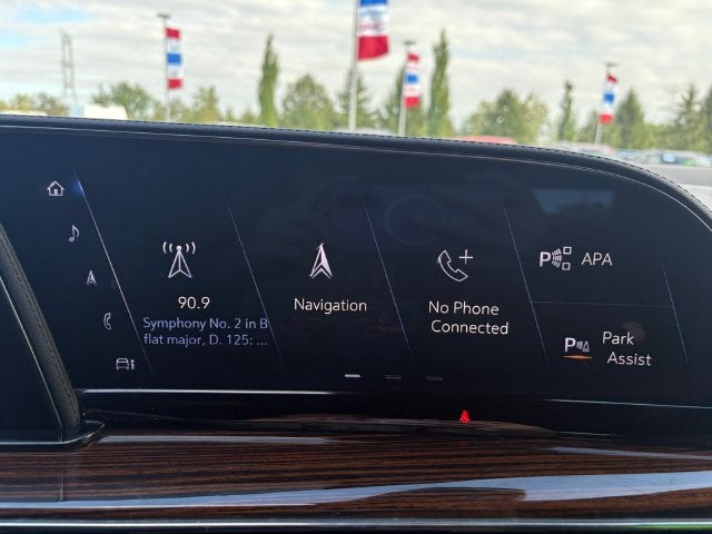 2022 Cadillac Escalade Premium Luxury