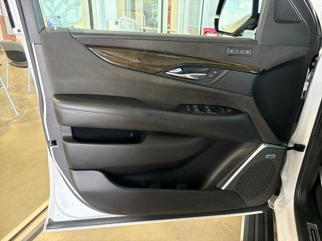 2018 Cadillac Escalade Platinum