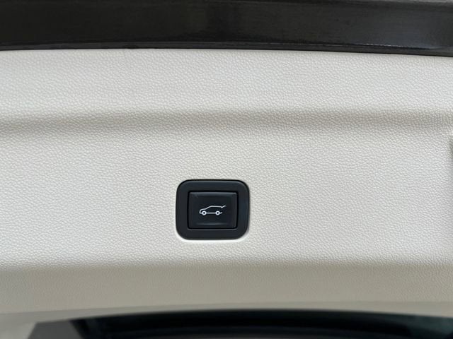 2021 Cadillac Escalade Premium Luxury Platinum