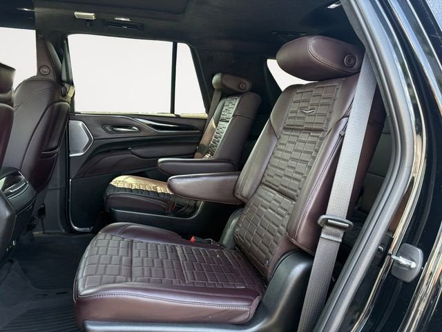 2023 Cadillac Escalade Sport Platinum