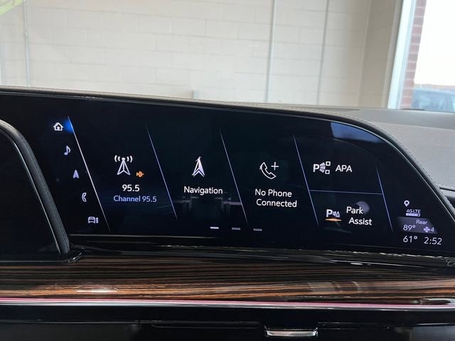 2023 Cadillac Escalade ESV Premium Luxury