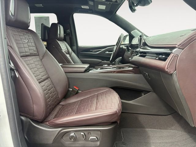 2024 Cadillac Escalade ESV Premium Luxury Platinum