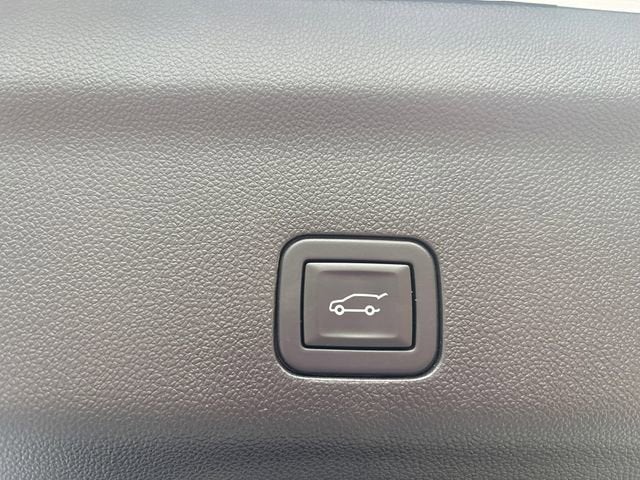 2024 Cadillac Escalade ESV Premium Luxury Platinum