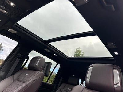 2022 Cadillac Escalade ESV Premium Luxury Platinum