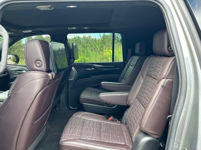 2022 Cadillac Escalade ESV Premium Luxury Platinum