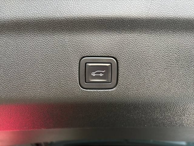 2023 Cadillac Escalade ESV Sport Platinum
