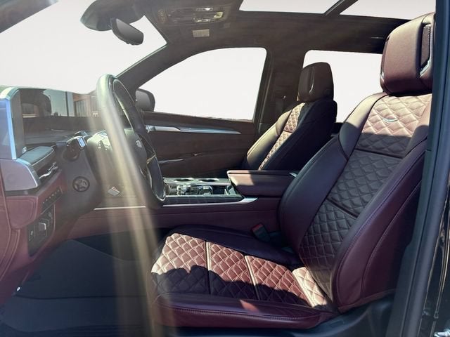 2025 Cadillac Escalade Sport