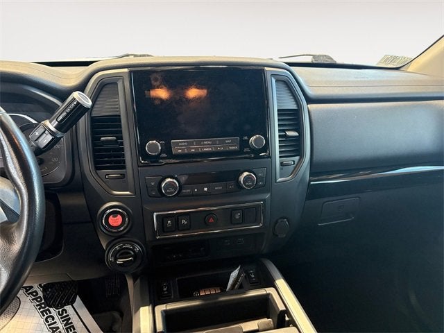 2022 Nissan Titan XD SV