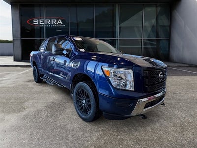2022 Nissan Titan XD SV