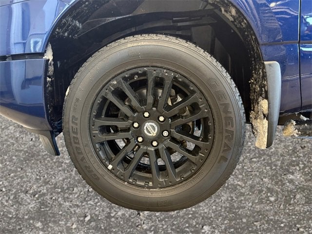 2022 Nissan Titan XD SV