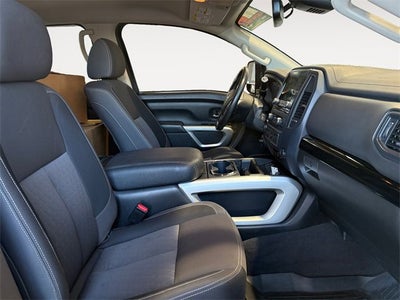 2022 Nissan Titan XD SV