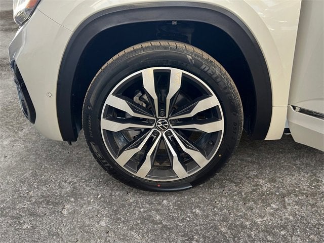 2022 Volkswagen Atlas Cross Sport 3.6L V6 SEL Premium R-Line