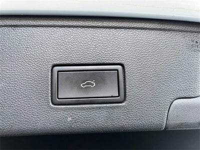 2022 Volkswagen Atlas Cross Sport 3.6L V6 SEL Premium R-Line