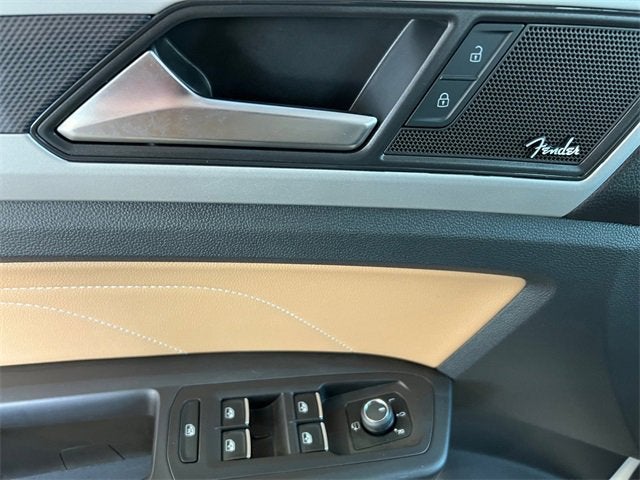 2022 Volkswagen Atlas Cross Sport 3.6L V6 SEL Premium R-Line