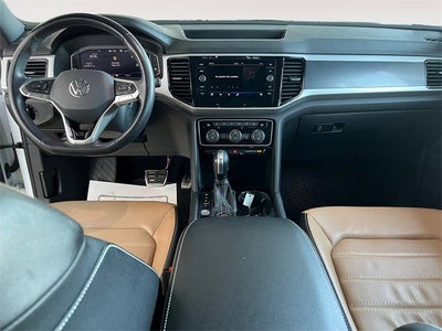 2022 Volkswagen Atlas Cross Sport 3.6L V6 SEL Premium R-Line