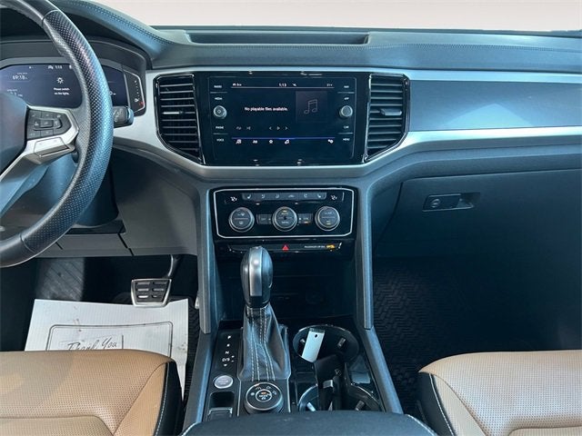 2022 Volkswagen Atlas Cross Sport 3.6L V6 SEL Premium R-Line