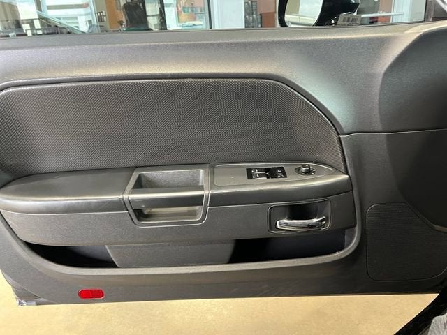 2011 Dodge Challenger Base