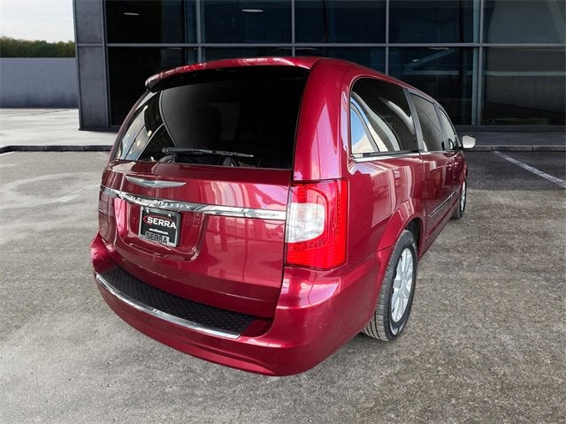 2015 Chrysler Town & Country Touring