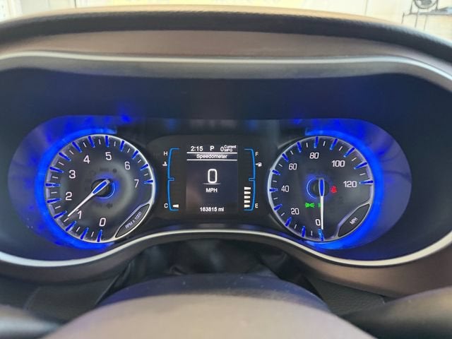 2017 Chrysler Pacifica Touring-L